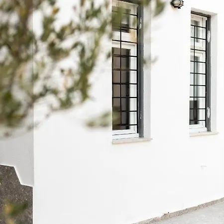 Trilogy Black Thessaloniki Exterior photo