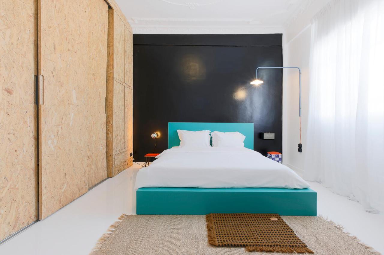 Apartament Trilogy Black *